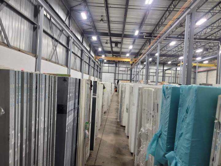 Matériaux de fabrication comptoir cuisine Saint-Laurent