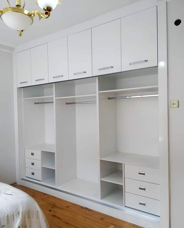 Installation placard Saint-Laurent