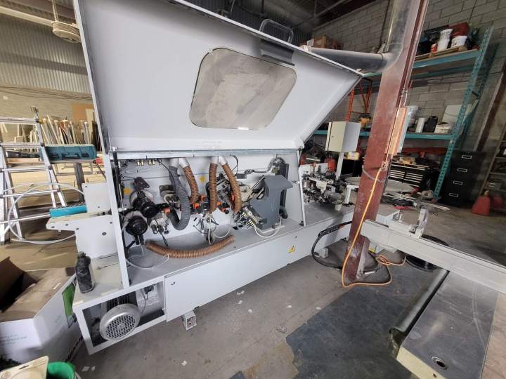 Atelier de fabrication Saint-Laurent